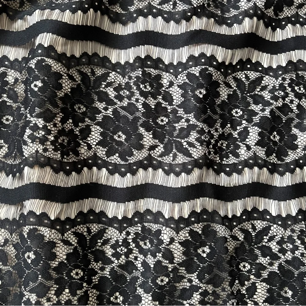 Talbots Dress Women’s Size 16 Black Beige‎ Lace Sleeveless Shift